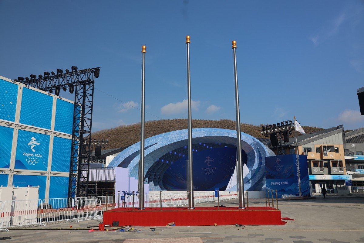 Monumental Flagpoles